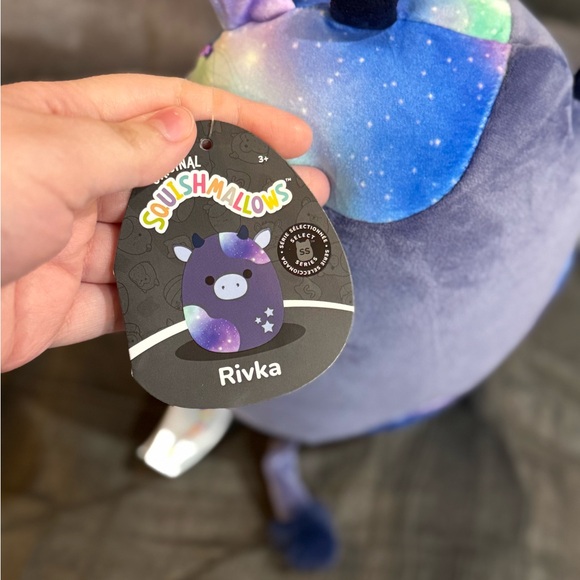 Rivka Squishmallow - Picture 3 of 4